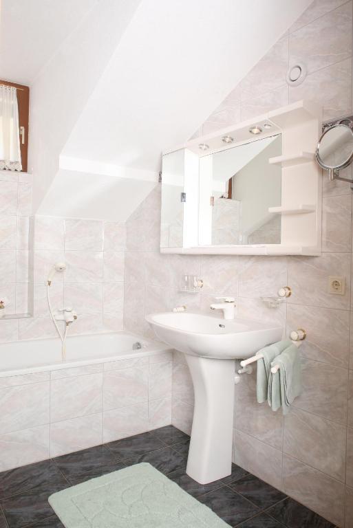 Gaestehaus Ortner Liesing Oda fotoğraf